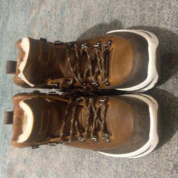 UGG + White Mountaineering Hiking/Winter Boots/shoes  NWOT - Picture 10 of 12